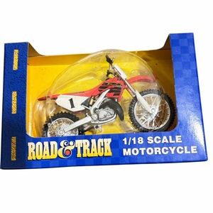 Red 1/18 Scale Motorcycle Model
